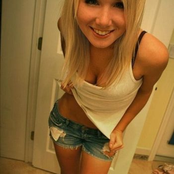 Nihed - Sideville - Manche | Rencontre Trans