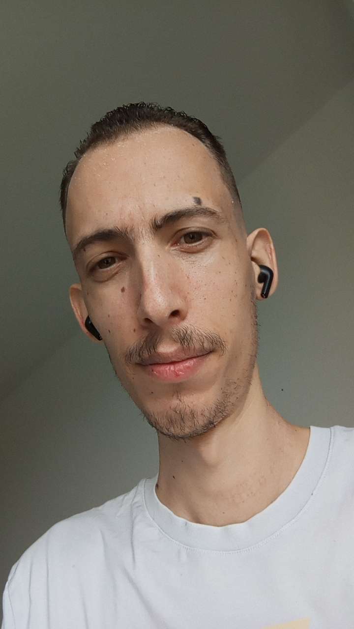 Haouari - Montferrier - Ariège | Rencontre Trans