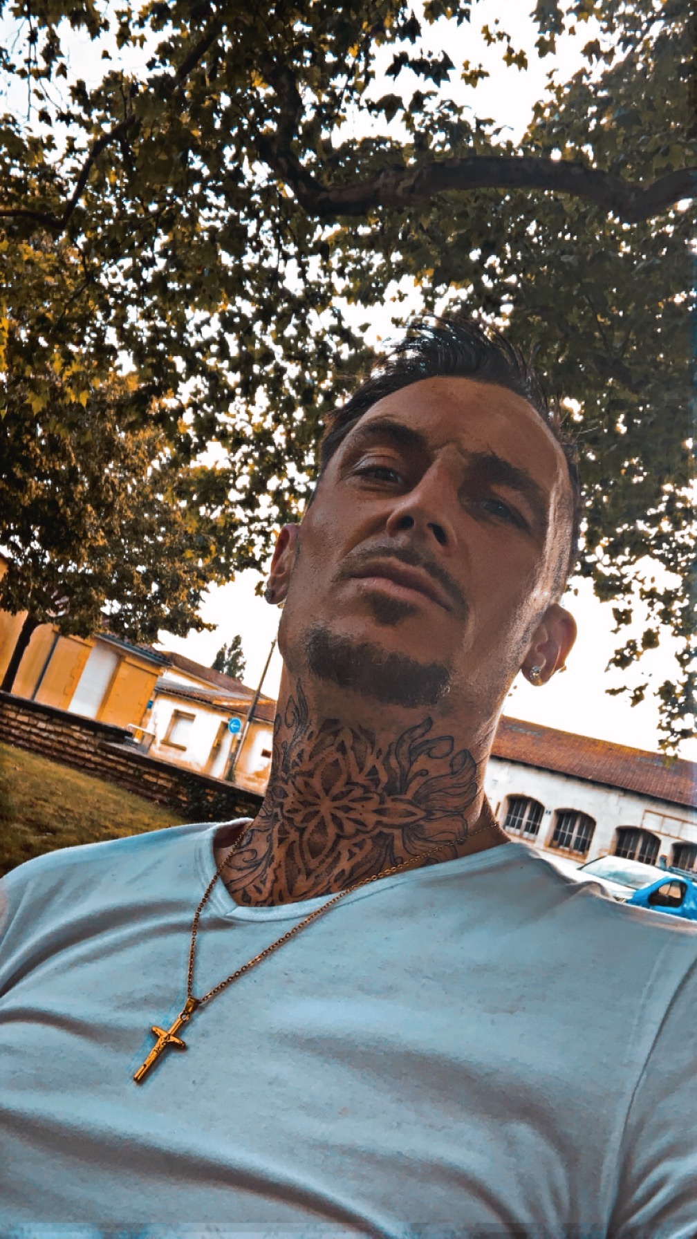 Aubert - LesCabannes - Ariège | Rencontre Trans