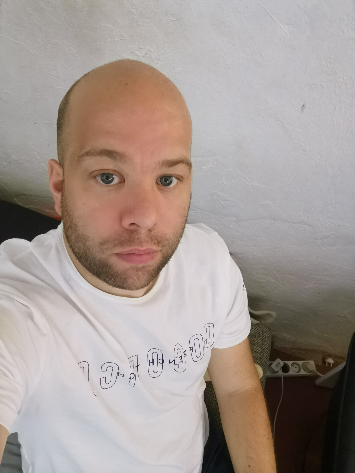 Praveen - LesNeyrolles - Ain | Rencontre Trans