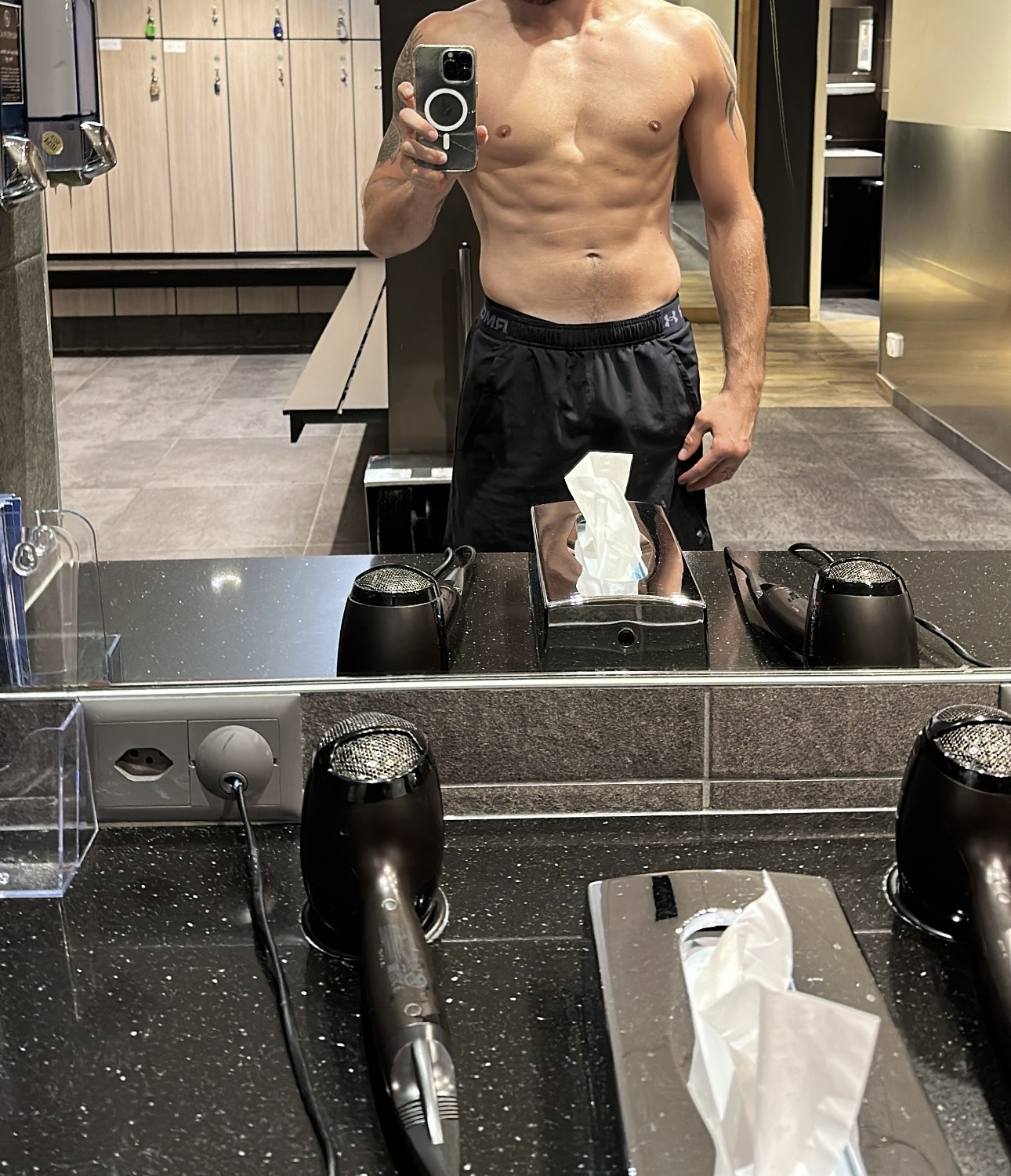 Eliezer - Sainpuits - Yonne | Rencontre Trans