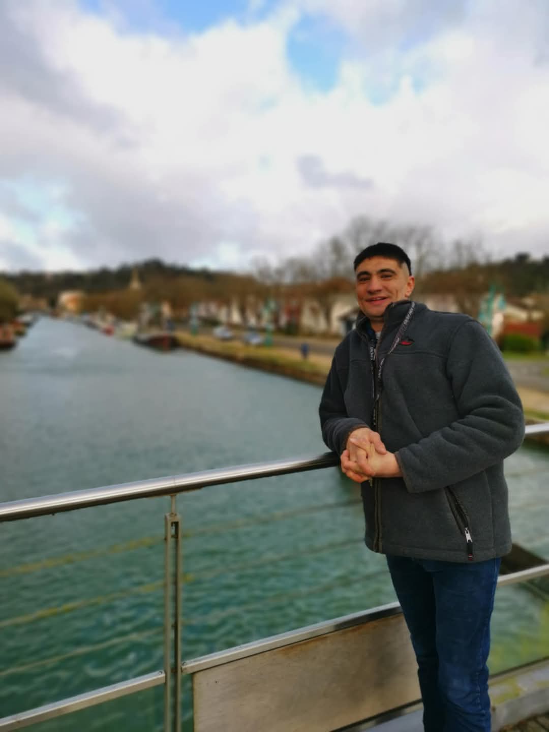 Youness - Acy-en-Multien - Oise | Rencontre Trans