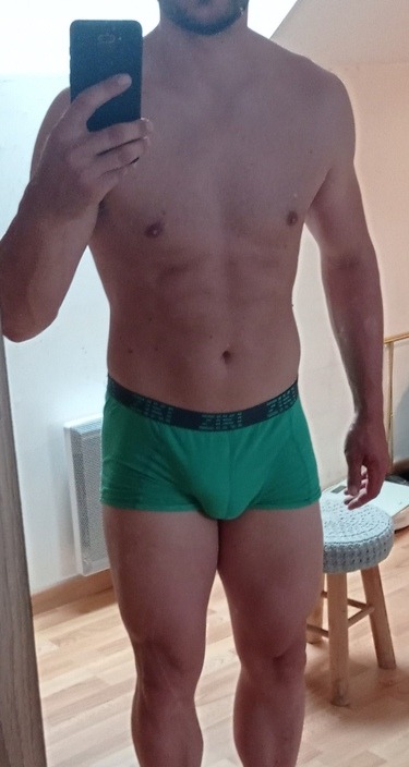 Cedrick - Massieu - Isère | Rencontre Trans