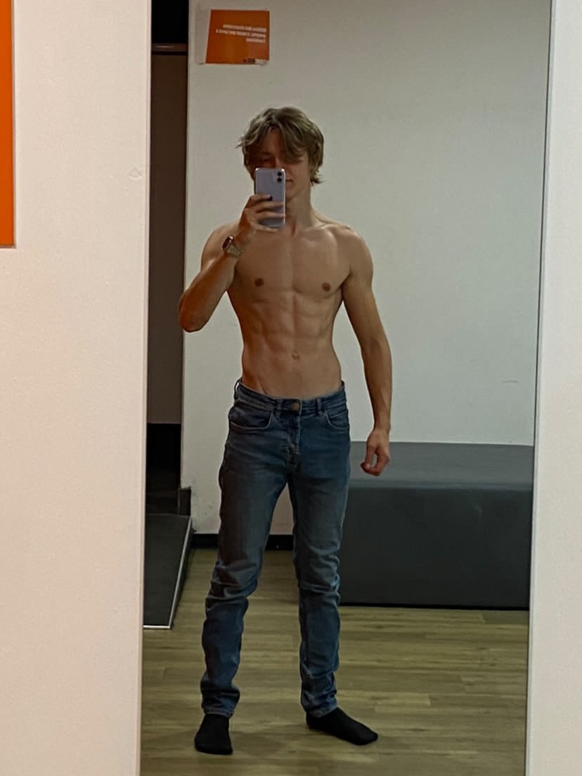 Konrad - Acheux-en-Amiénois - Somme | Rencontre Trans