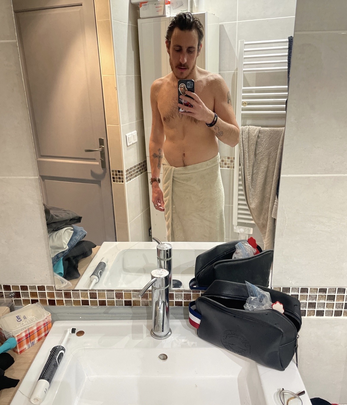 Dean - Arthès - Tarn | Rencontre Trans