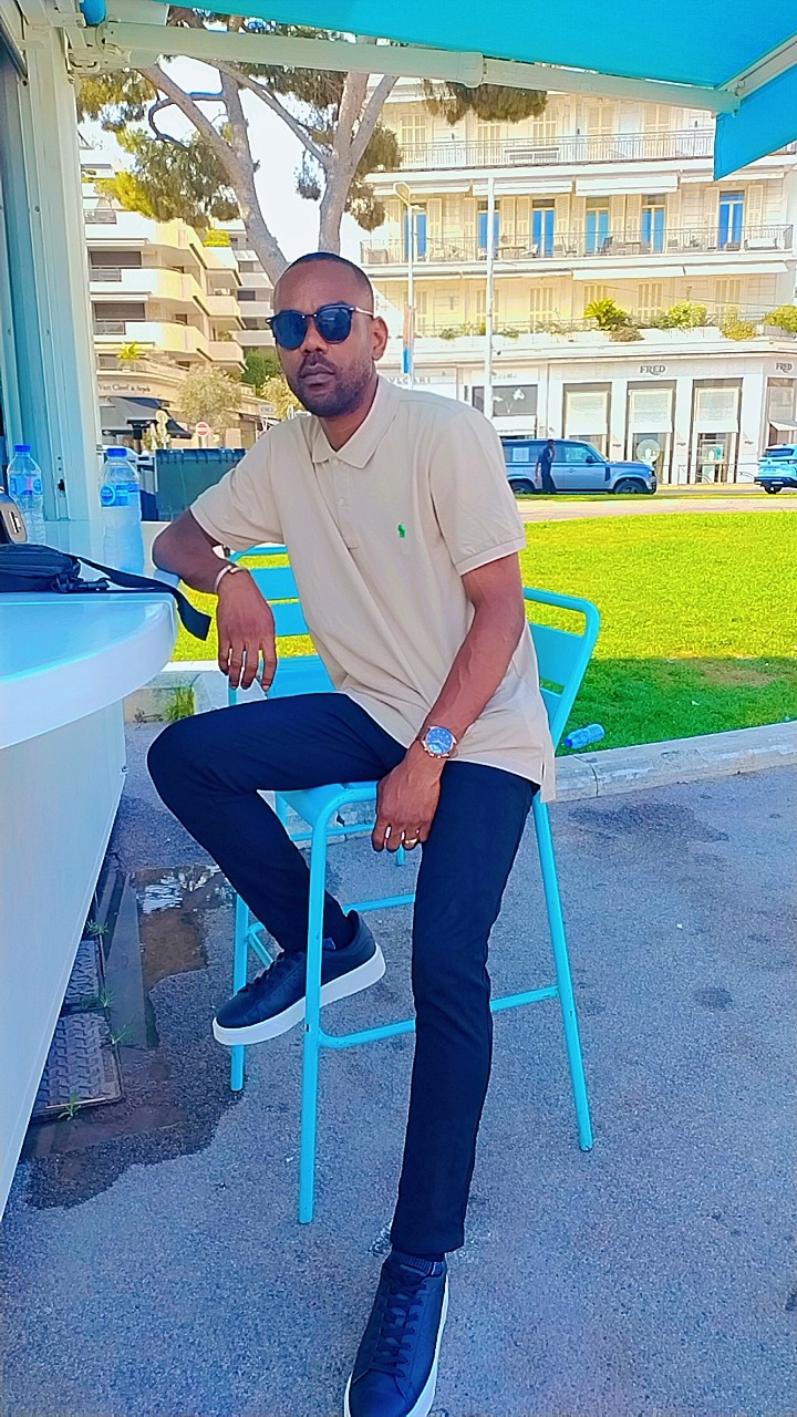 Abdool - Tharaux - Gard | Rencontre Trans