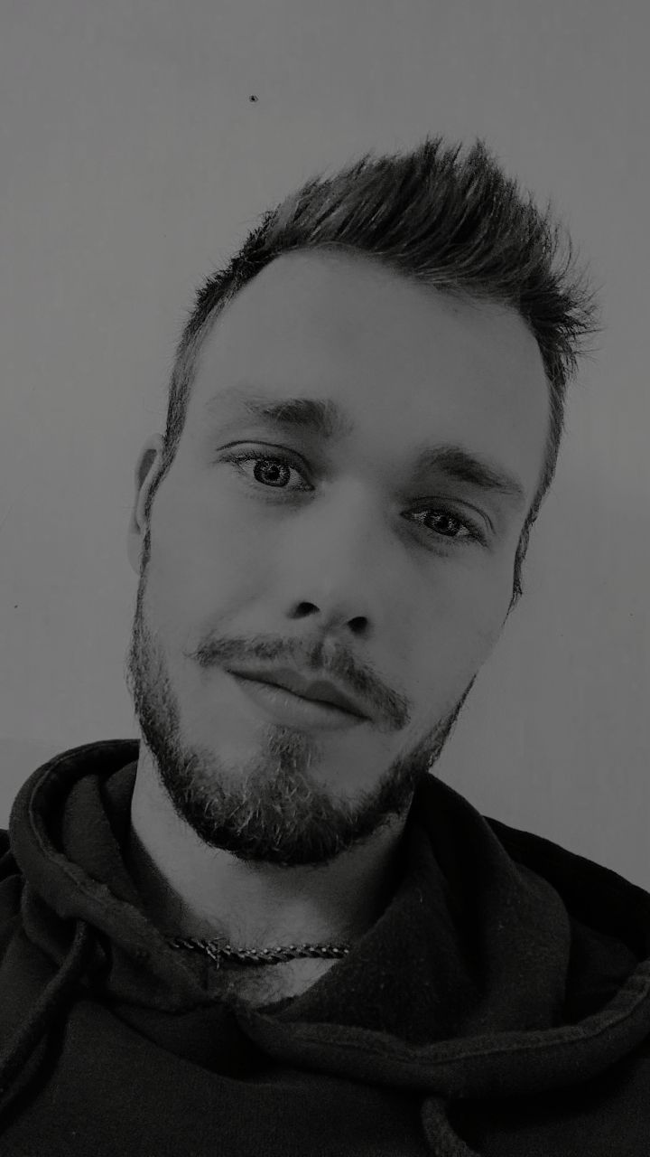 Sezgin - Omblèze - Drôme | Rencontre Trans